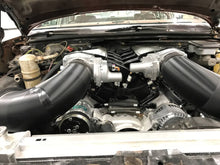 Load image into Gallery viewer, Holley LS3 Sniper Dual Plenum 102mm EFI Fabricated Intake Manifold Black